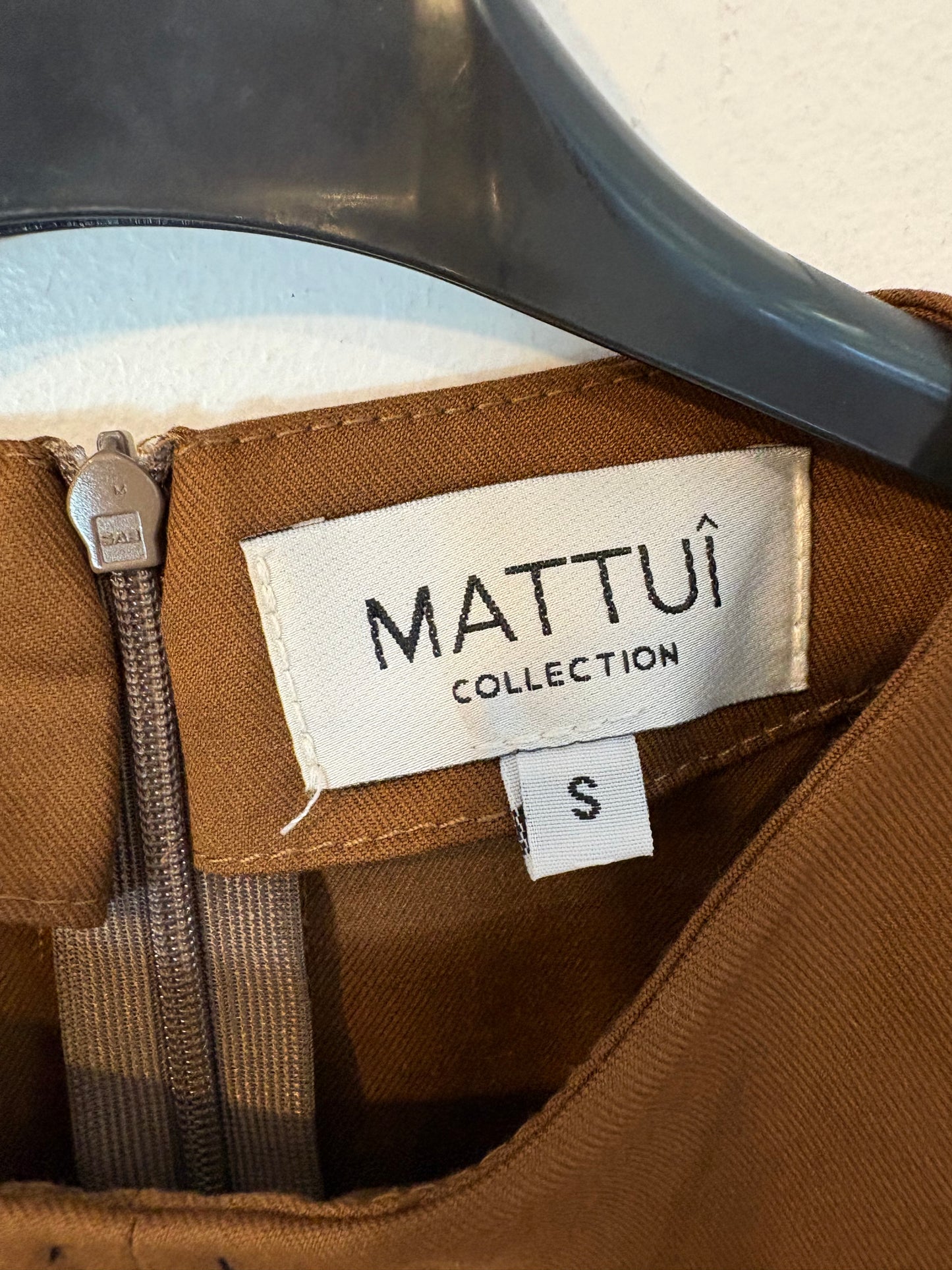 MATTUÎ Collection. Total look marrón chocolate