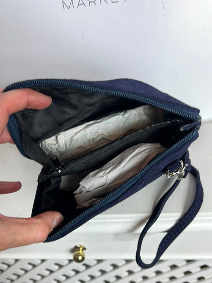 OTRAS. Bolso mini piel azul/morado