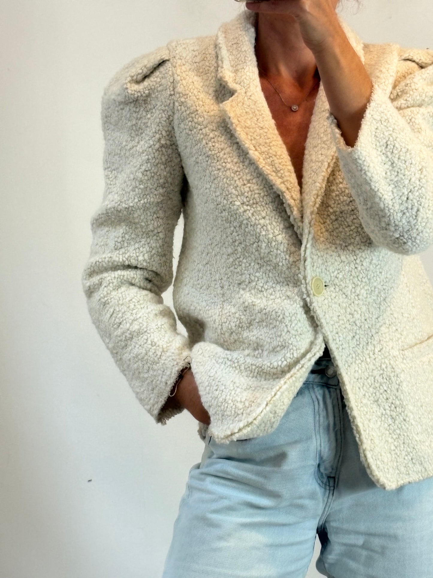 ISABEL  MARANT. Blazer borrego detalle manga