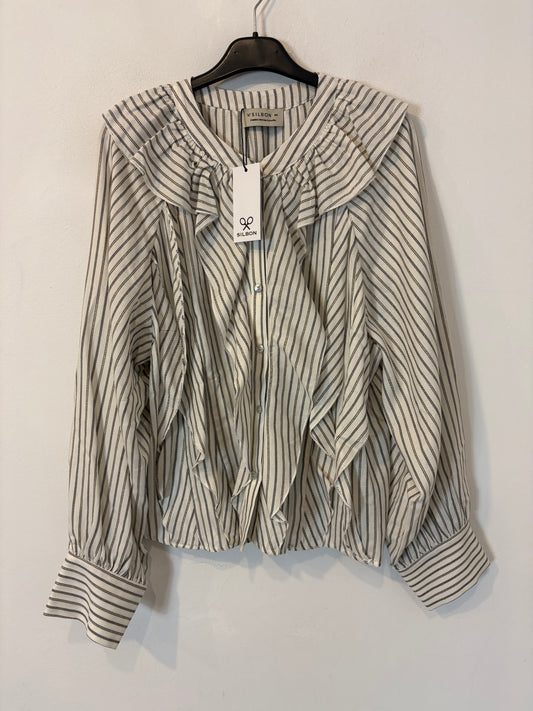 SILBON. Blusa rayas volantes