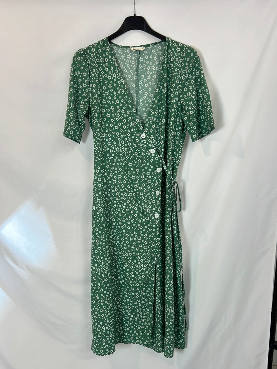 TDDPSSHDP. Vestido midi verde estrellas. T M