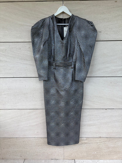 PANAMBI. Vestido estructura hilos