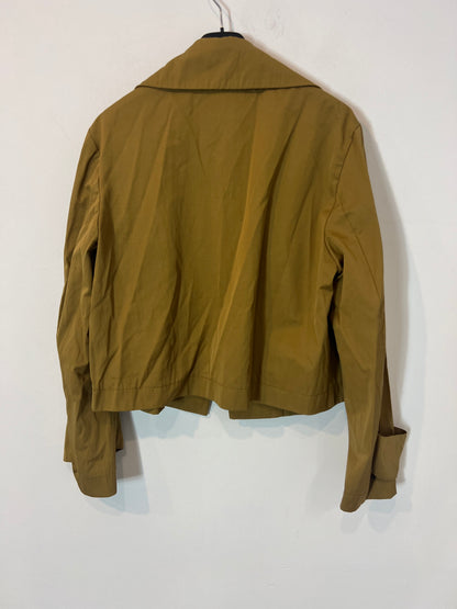 ZARA. chaqueta camel fluida T.l
