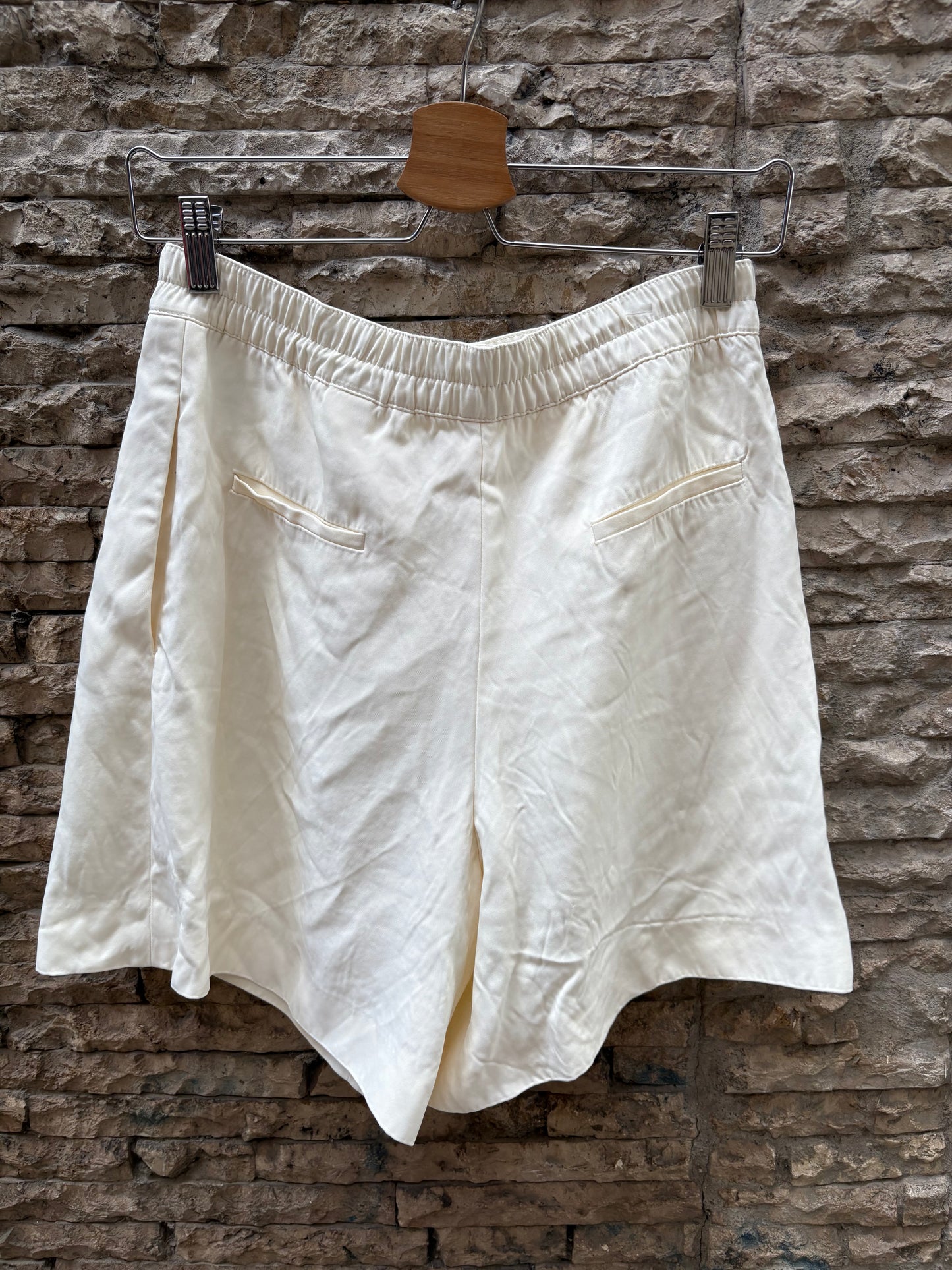 IMAN. White ribbed top Tm