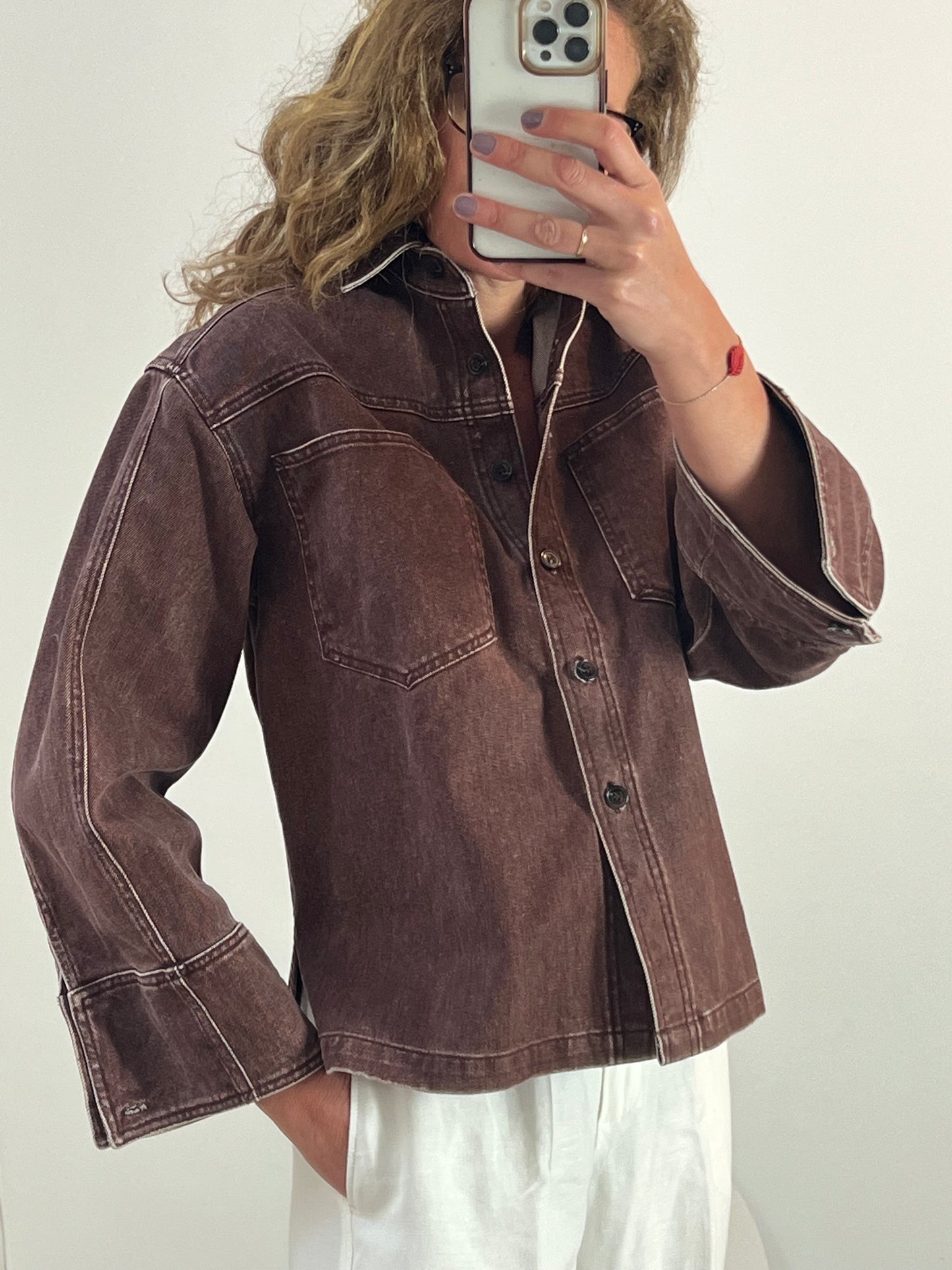 SOEUR. Sobre camisa denim efecto desgastado. T 34