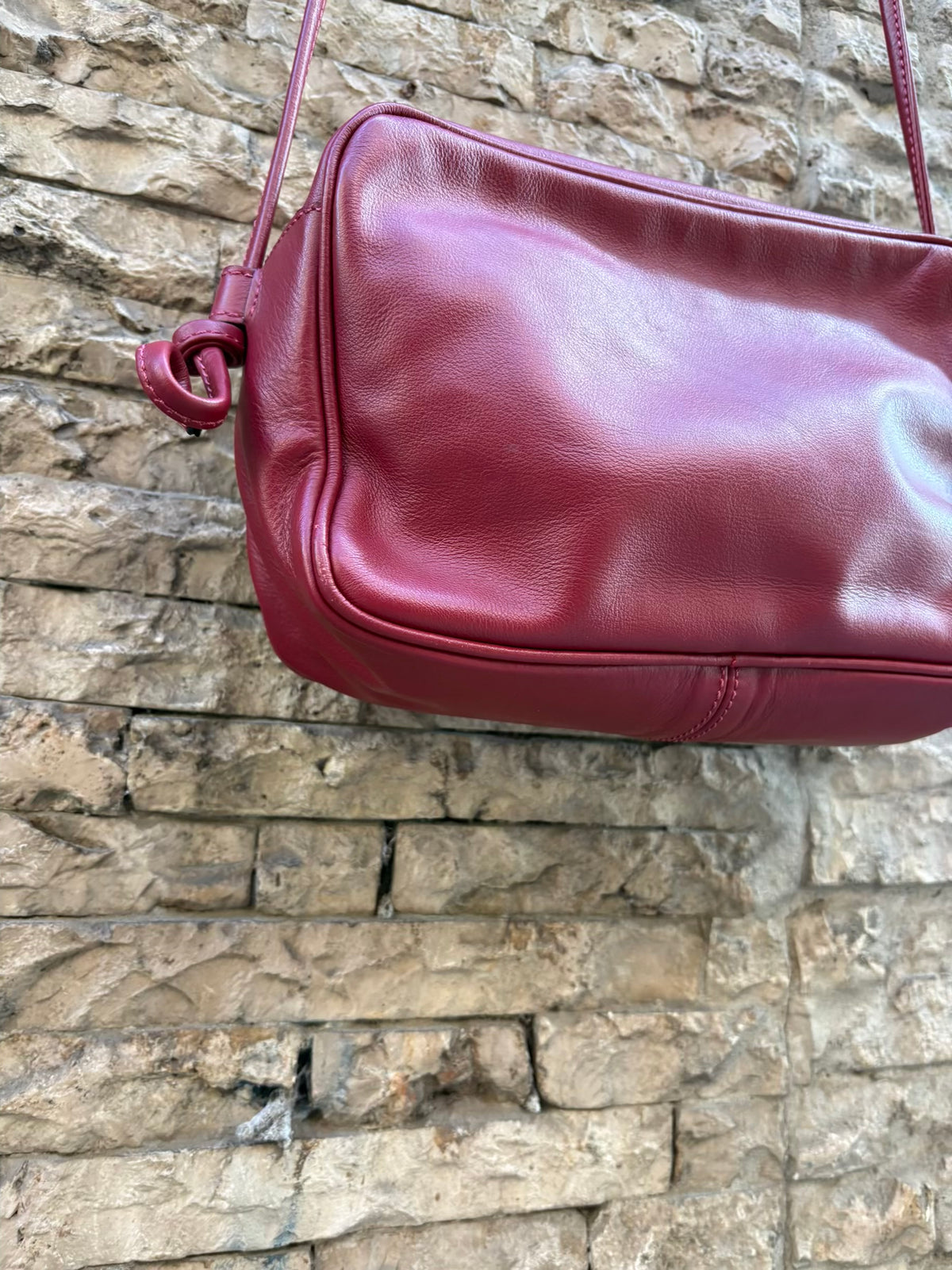 RITAVON. Bolso piel rojo asa larga