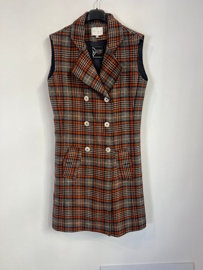 PALOMA LAJUD. Total look lana cuadros. T XS