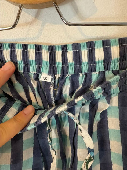 ITURRI ENEA. Conjunto pijamero flores azules y cuadros (varias tallas)