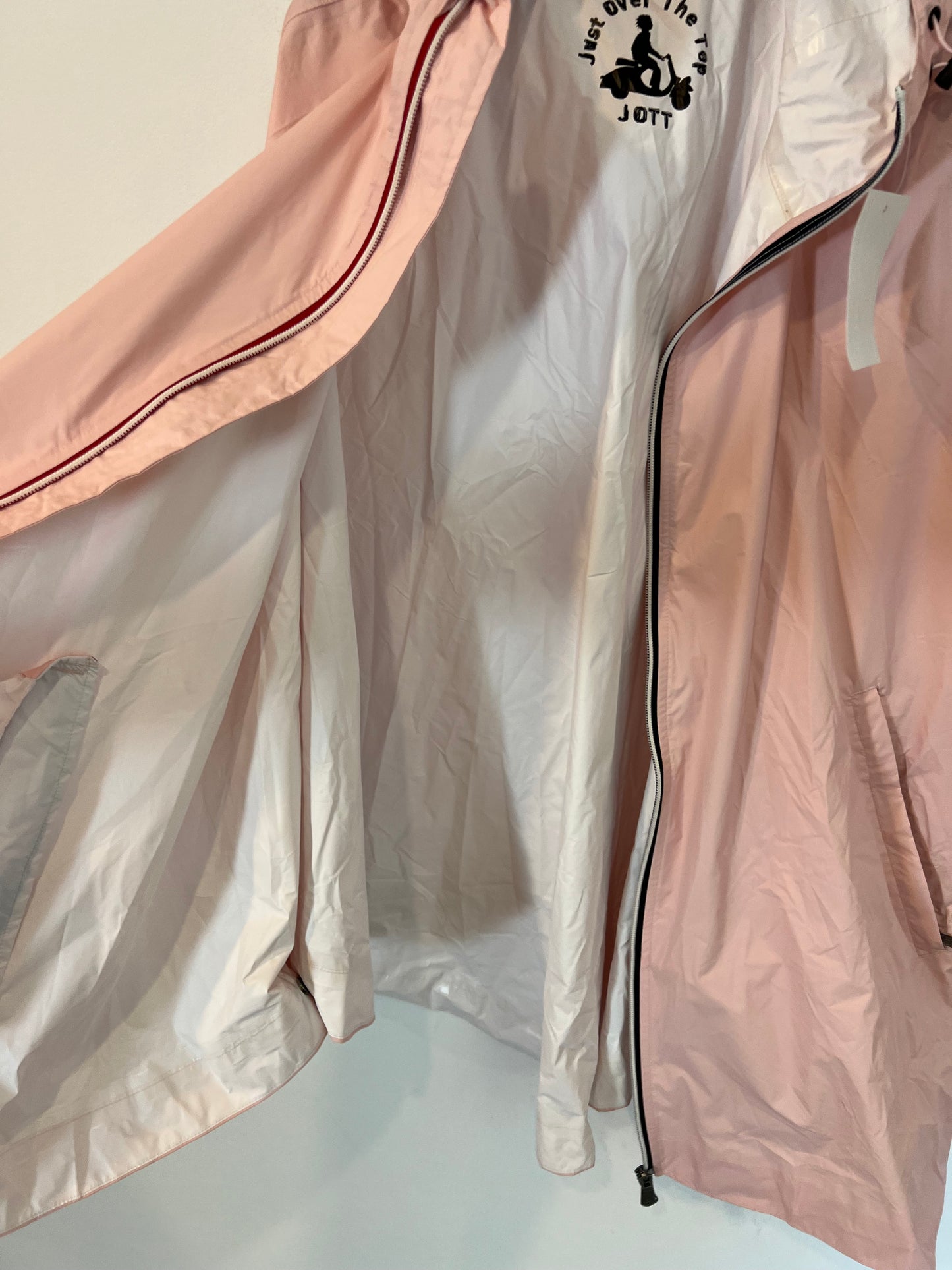 JOTT. Chubasquero tipo poncho rosa T.s/m