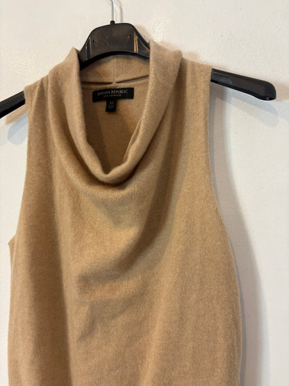 BANANA REPUBLIC. Top cashmere beige