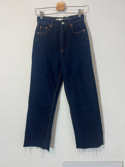 ZARA. Denim recto azul oscuro .T 34
