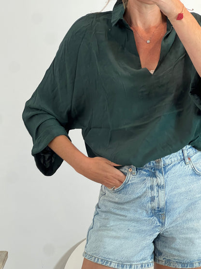 MANGO. blusa verde fluida T.l