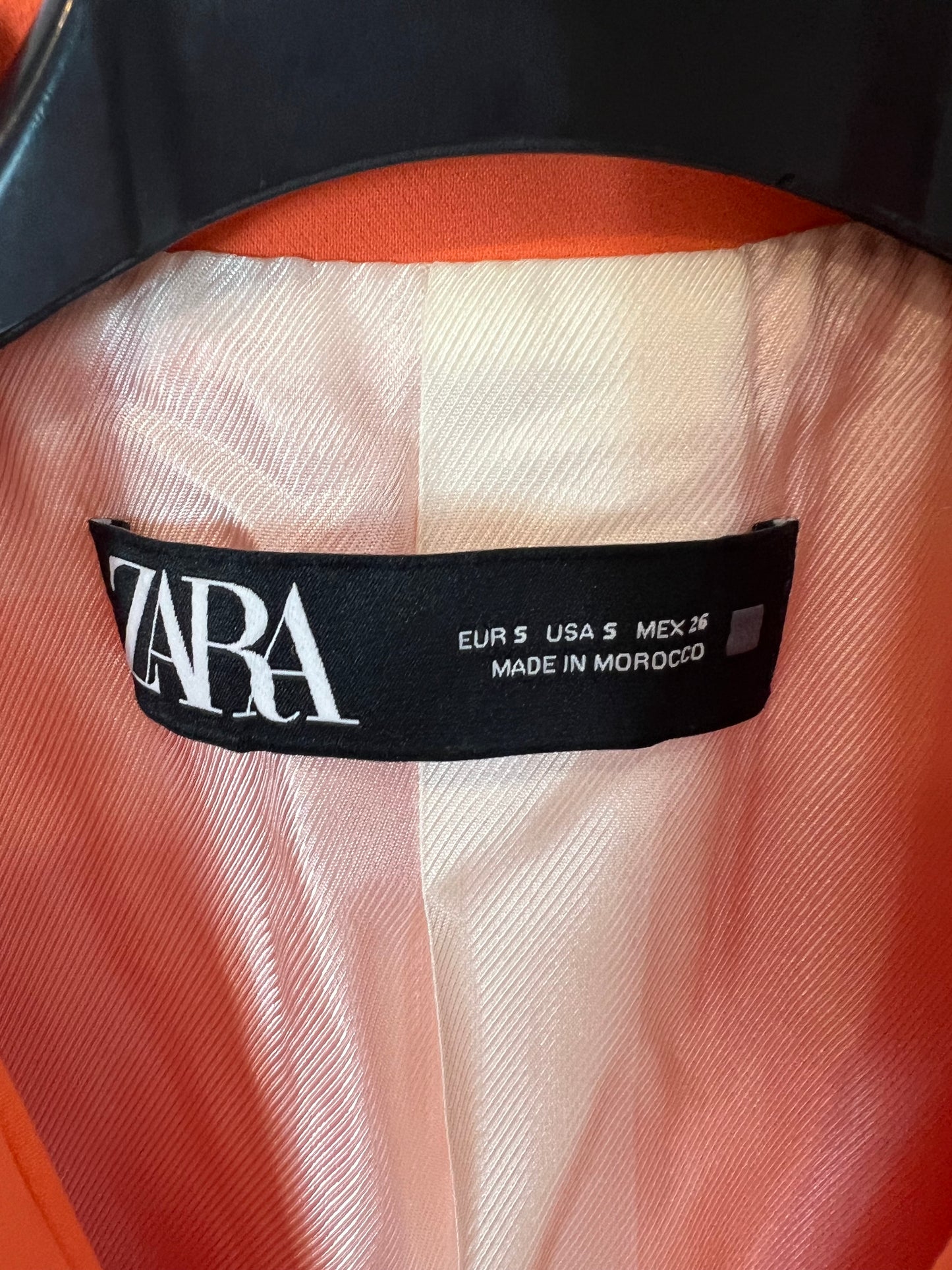 ZARA. Orange double-breasted blazer Ts