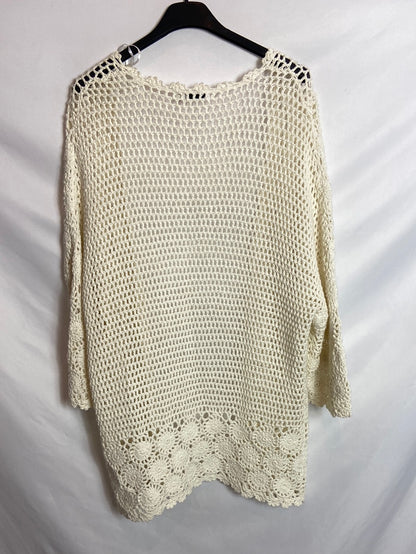 STRADIVARIUS. Chaqueta beige punto abierto  T.M