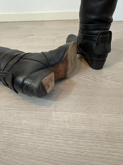 MASSIMO DUTTI. Botas altas piel camperas. T 40
