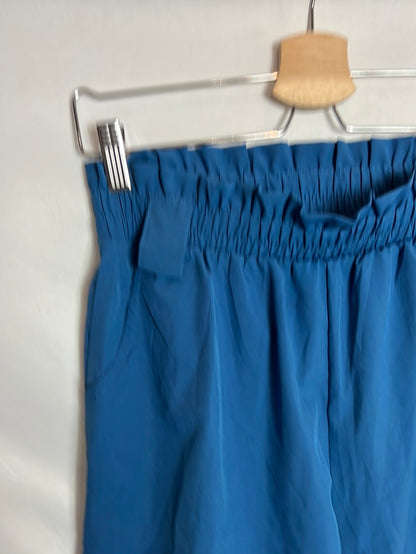 OTRAS. Bermudas azules bolsillos. T L