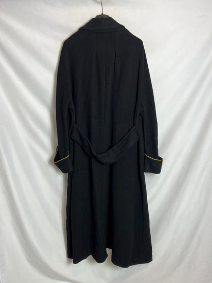 OTRAS. Abrigo largo negro detalles dorados. T S/M