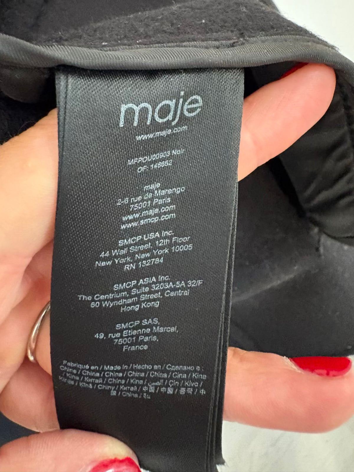 MAJE. Abrigo negro lana botones dorados