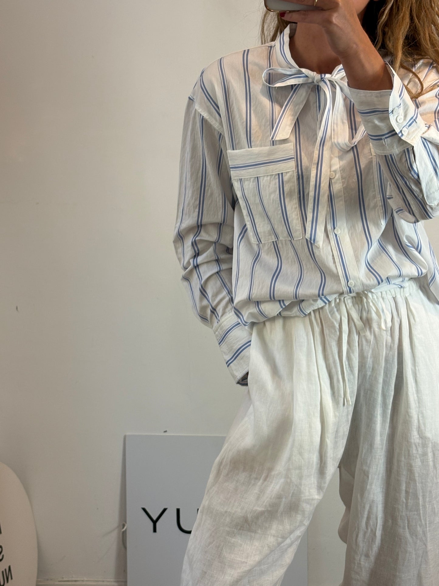 PARFOIS. Blusa blanca rayas lazada