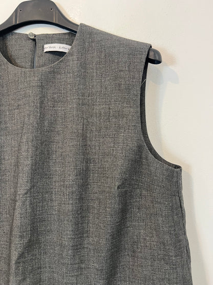 &OTHER STORIES. Top gris volante T.39