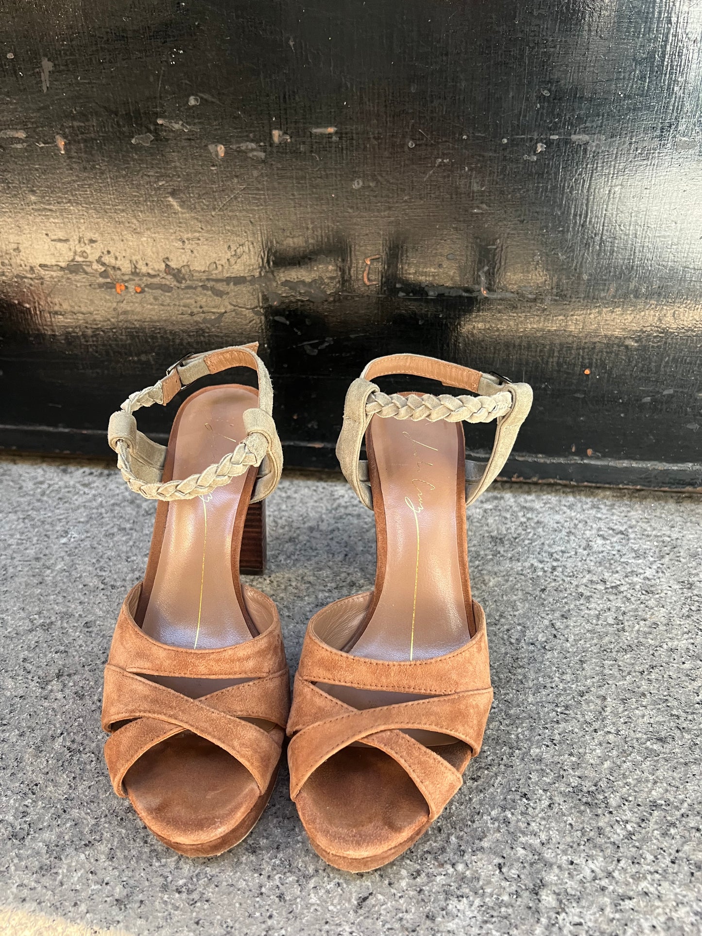 LOLA CRUZ. Sandalia piel bicolor T.39