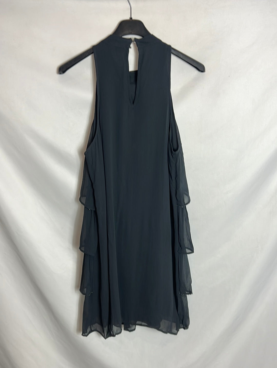 ZARA. Vestido cuello halter volante. T s(Tara)