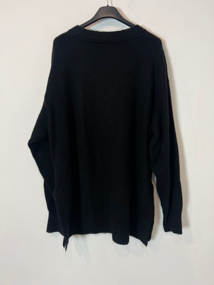 H&M. Jersey negro largo. T S