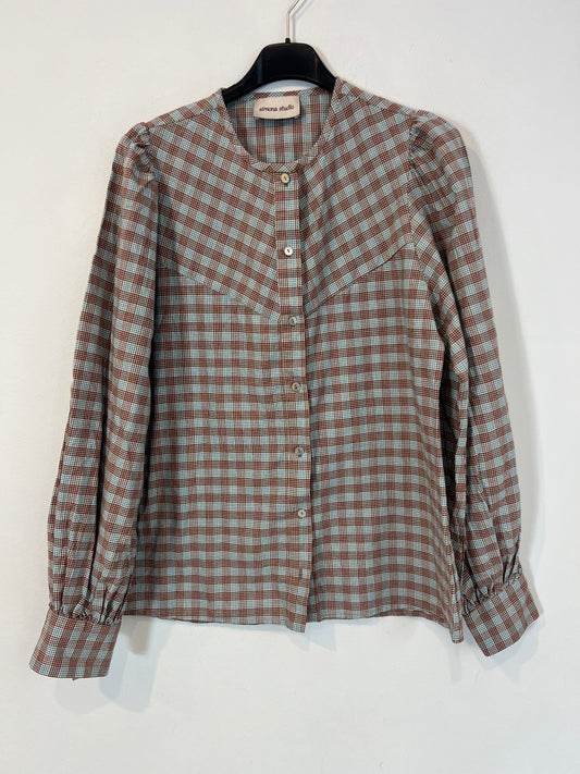 SIMONA STUDIO. Blue and brown checked blouse, size 36