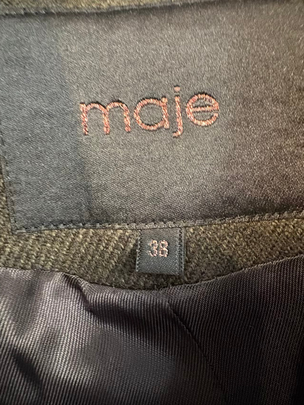 MAJE. Chaqueta verde lana botones