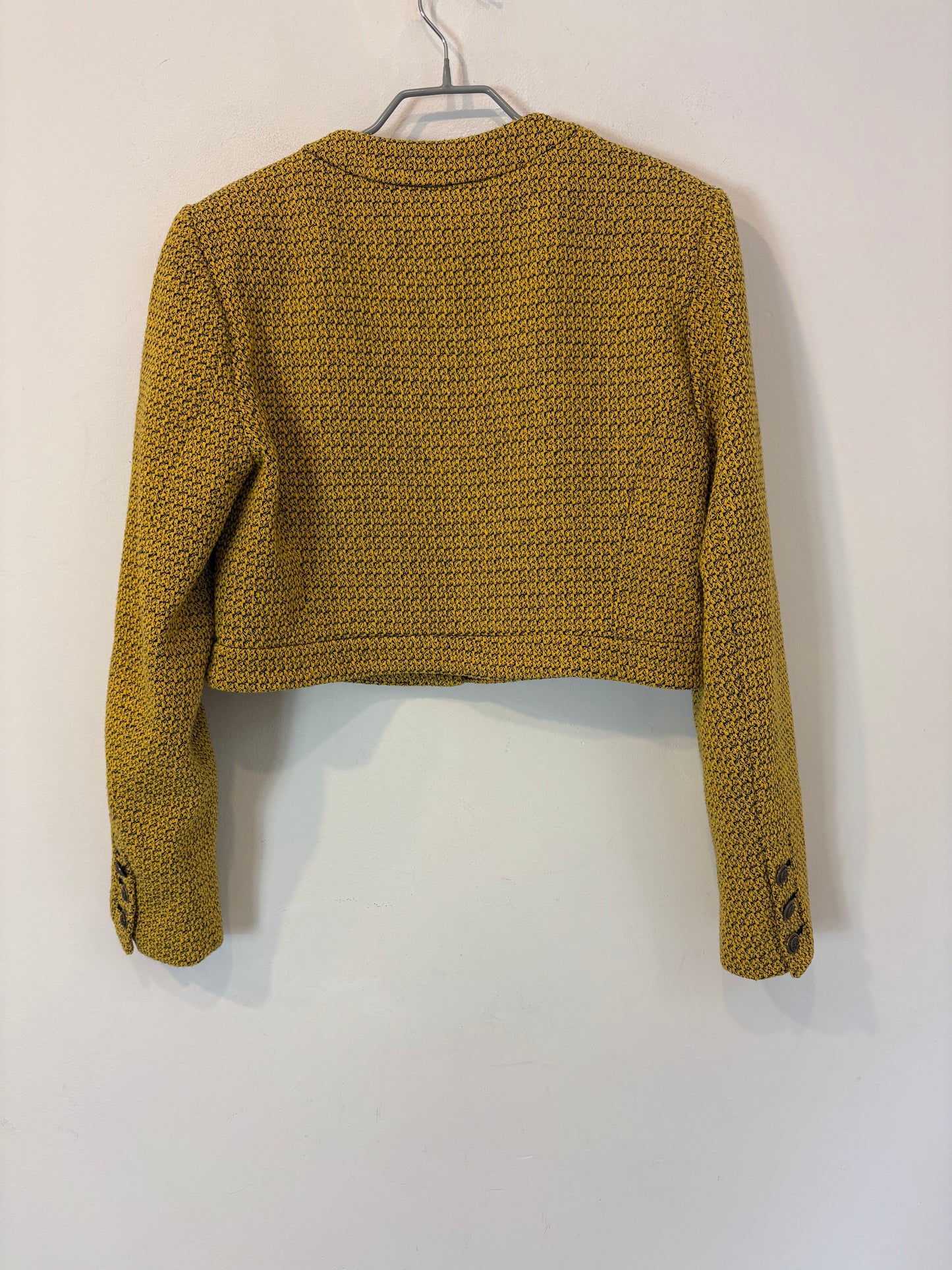 ZARA. Chaqueta amarilla tweed