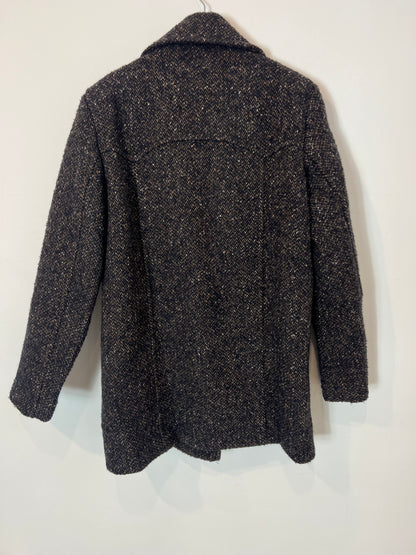 MANGO. Abrigo negro cruzado jaspeado. T S