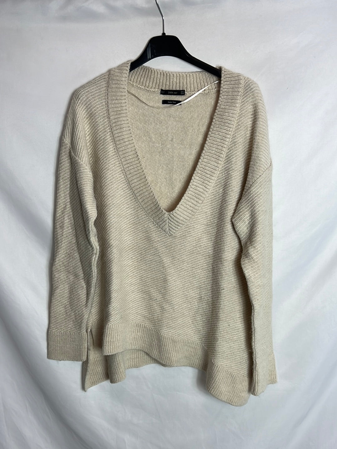 ZARA. jersey beige escote amplio T.s