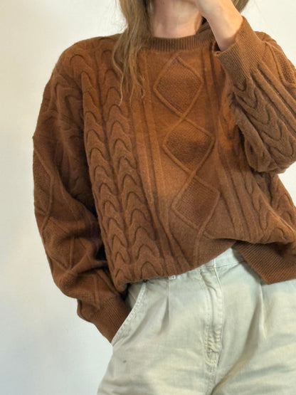 OTRAS. Jersey marrón textura