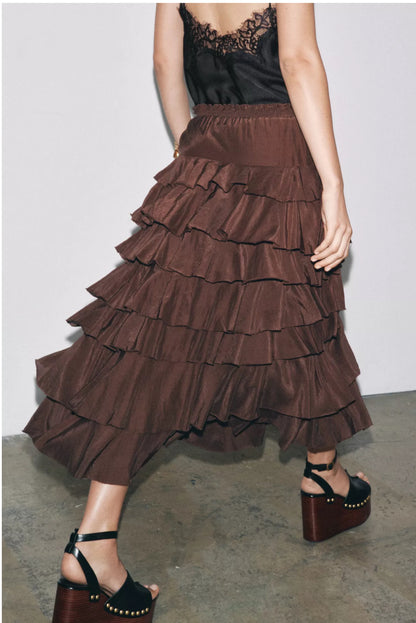 ZARA. Falda midi volantes Collection. T XS