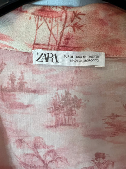 ZARA. Tm temples print blouse
