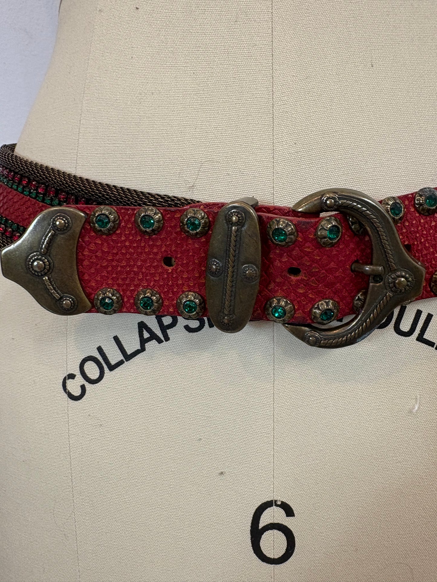 NANNI Milano. Cinturón piel abalorios vintage. T 85