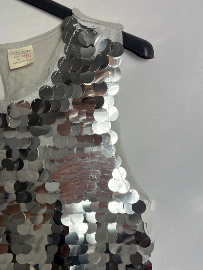 ZARA. Top gris lentejuelas plateadas. T 13-14años (xs)