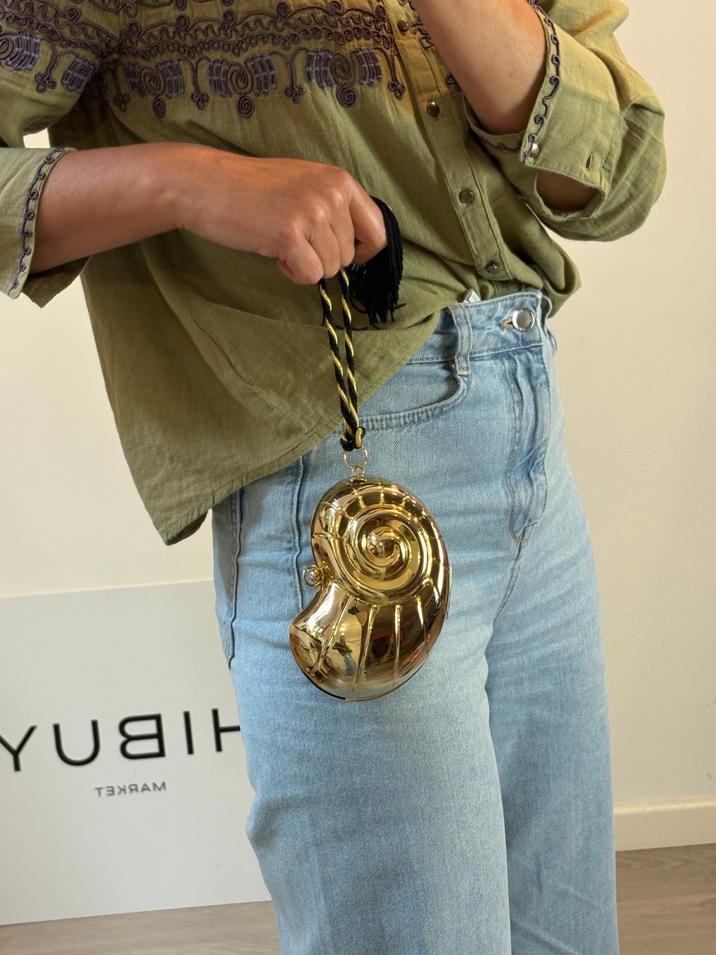 Bolso de mano caracola