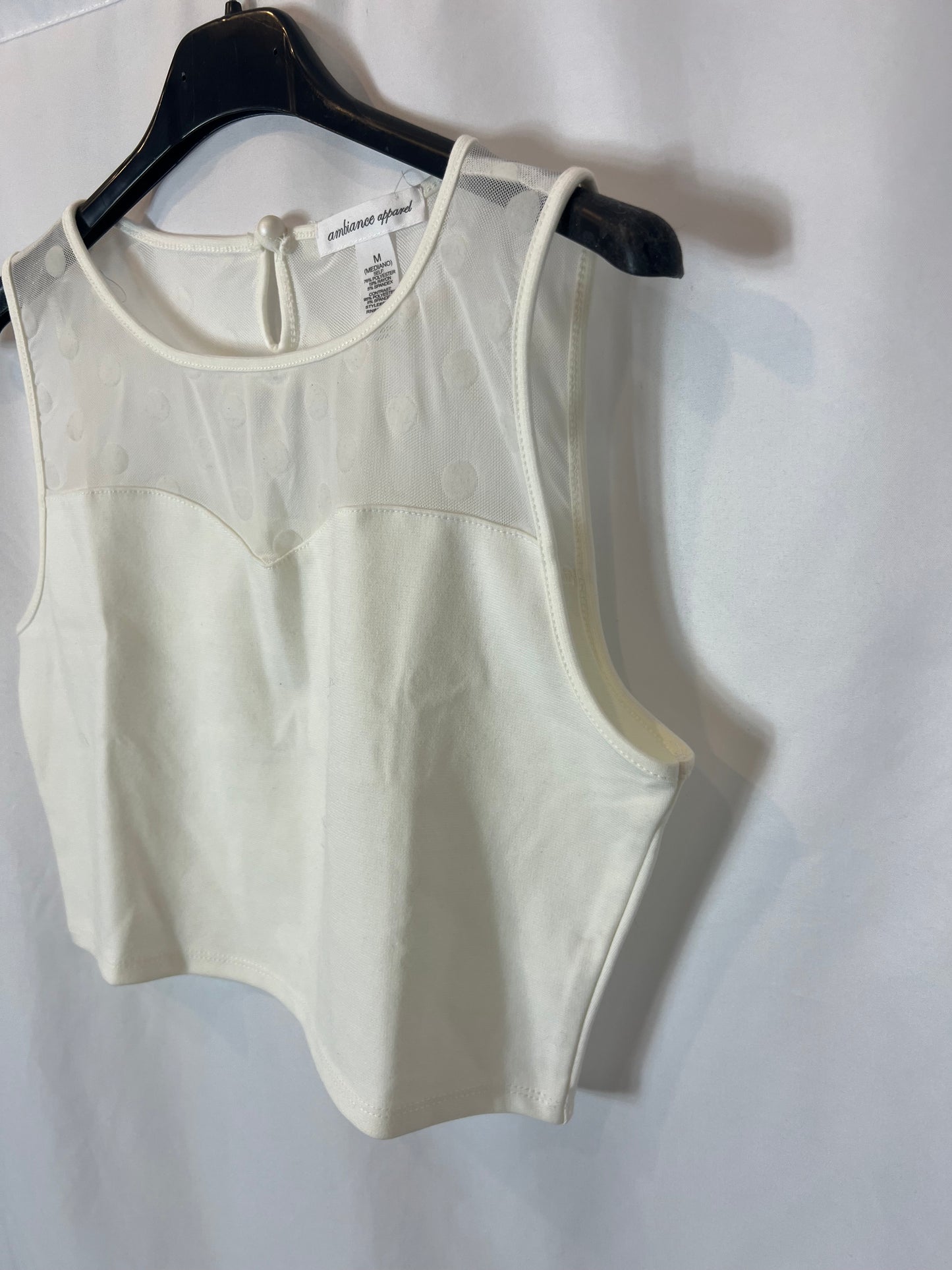 AMBIANCE APPAREL. Top blanco plumeti T.m