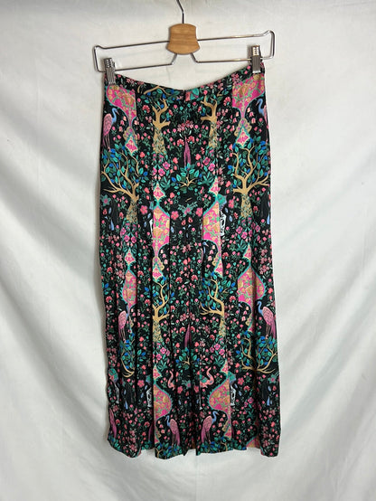 SANDRO. Total look blusa y falda midi estampada. T 1(S)