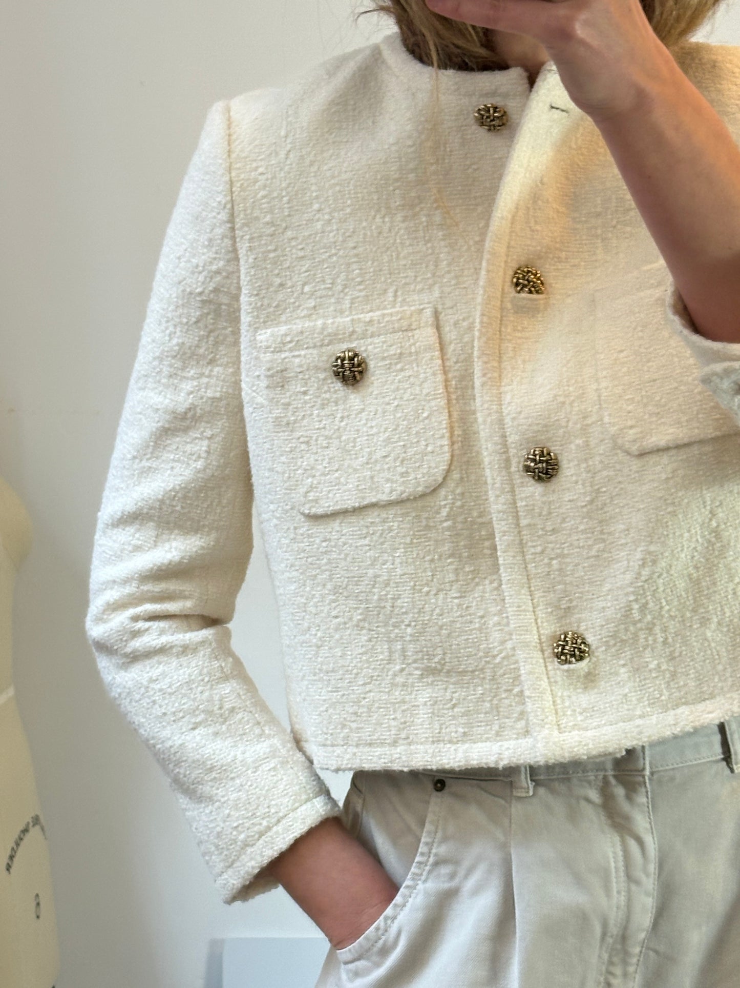 BA&SH. Chaqueta tweed botones relieve