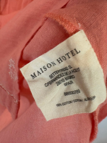 MAISON HOTEL. Blusa rosa bordados