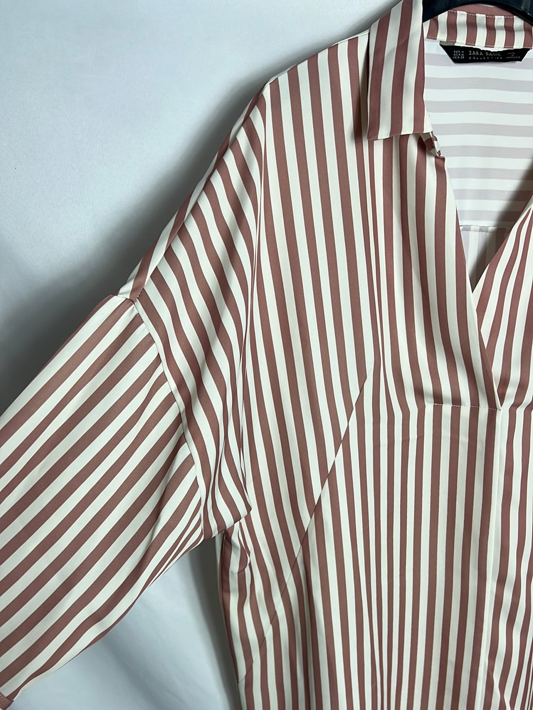 ZARA. Short striped satin dress. TM