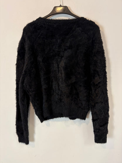 ZARA. Chaqueta punto efecto pelo botón joya