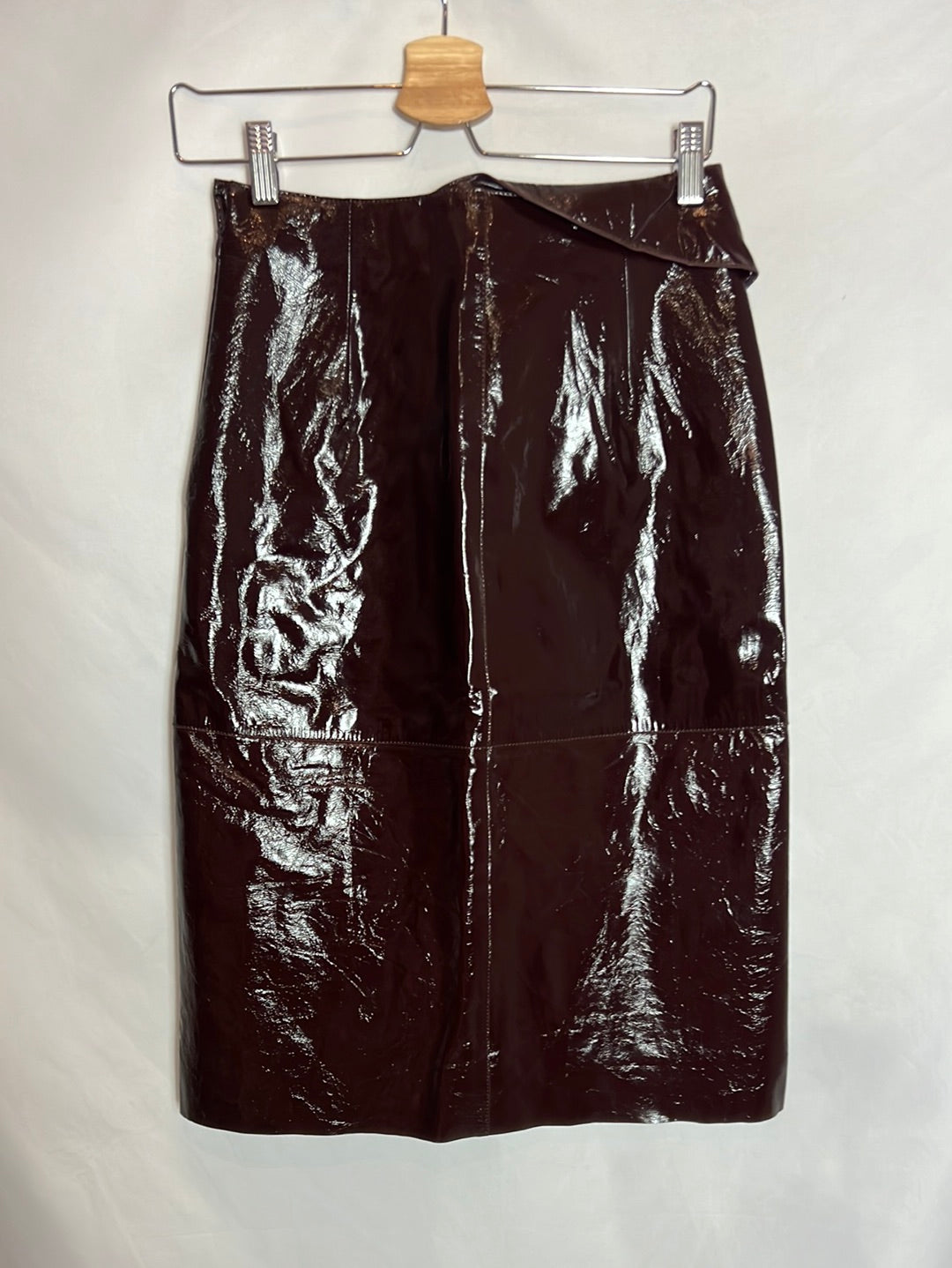 MASSIMO DUTTI. Burgundy brown leather midi skirt. TS