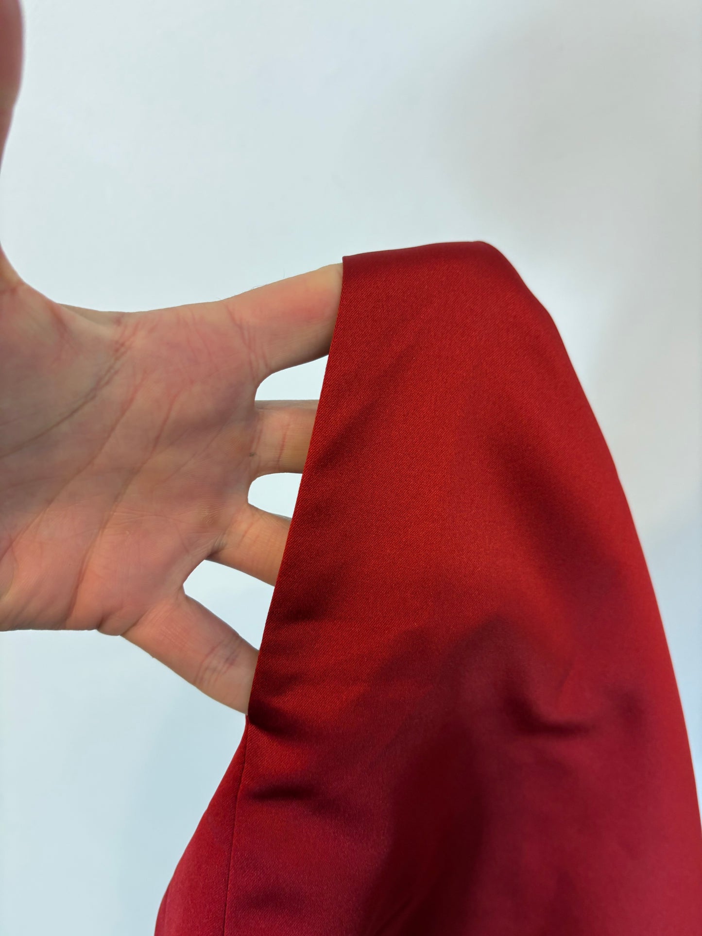 ZARA STUDIO. Vestido corto satinado bolsillos