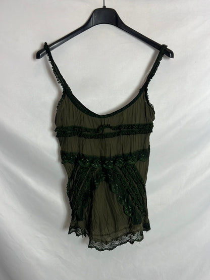 OTHERS. Green gathered top. TS