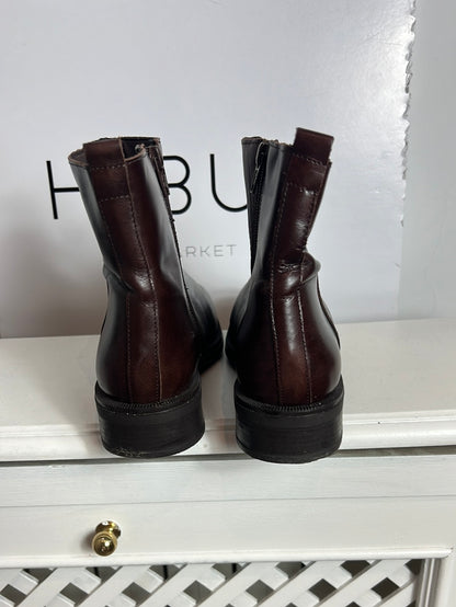 MIMAO. Botones marrones piel. T 38