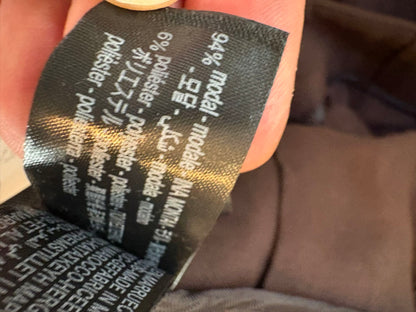 ZARA. Pantalón marrón pinzas detalle tobillo