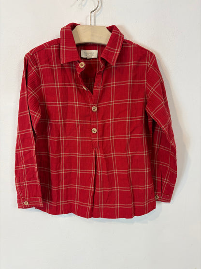 BONNET A POMPON. Camisa rojas cuadros T. 5 años